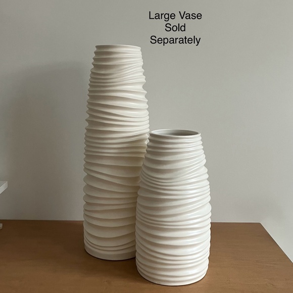 Decorative Ceramic Vase - 12.5 inches - Picture 7 of 7